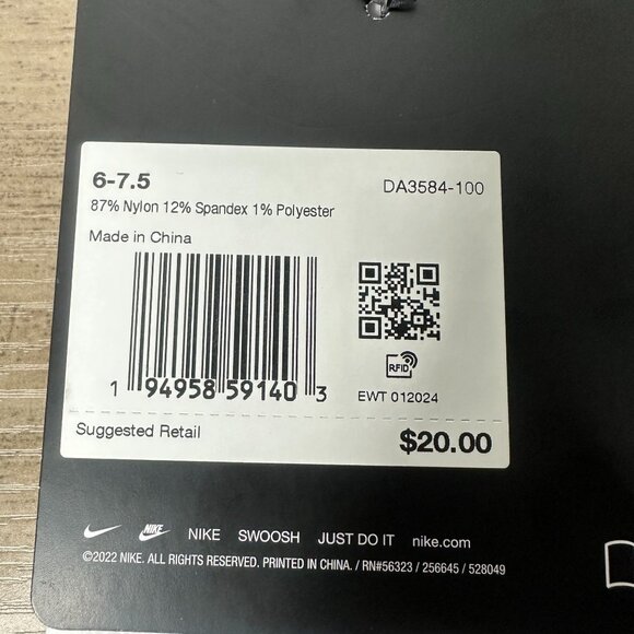 NWT Nike Unisex Spark Dri-FIT Running Crew Socks White Size Small (DA3584-100) - Picture 6 of 9